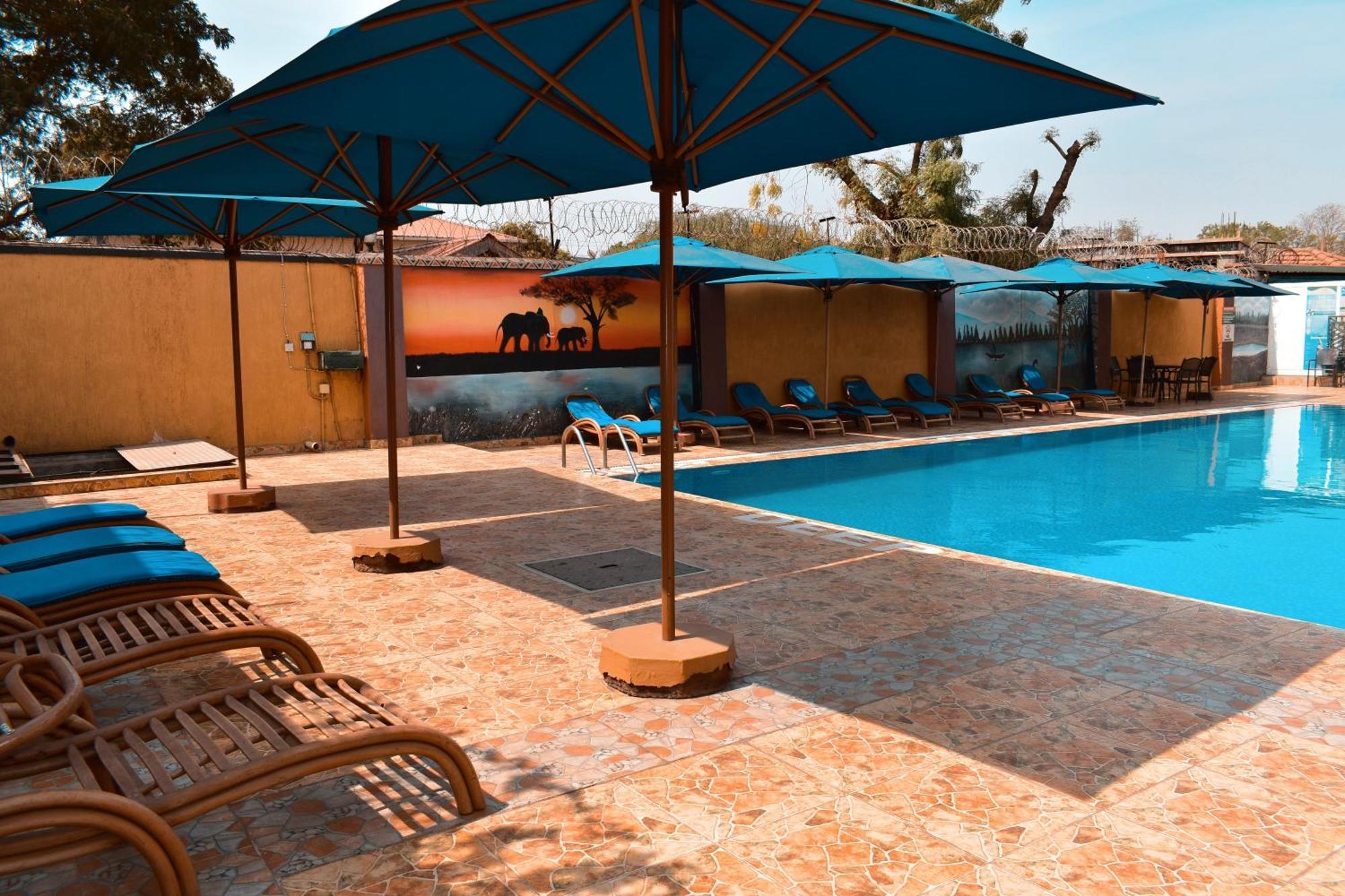 Quality Hotel จูบา ภายนอก รูปภาพ