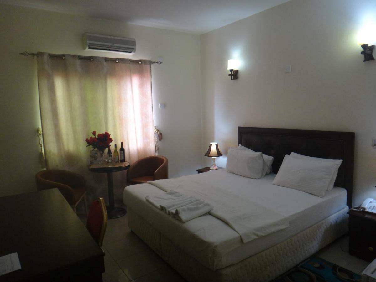 Quality Hotel จูบา ภายนอก รูปภาพ